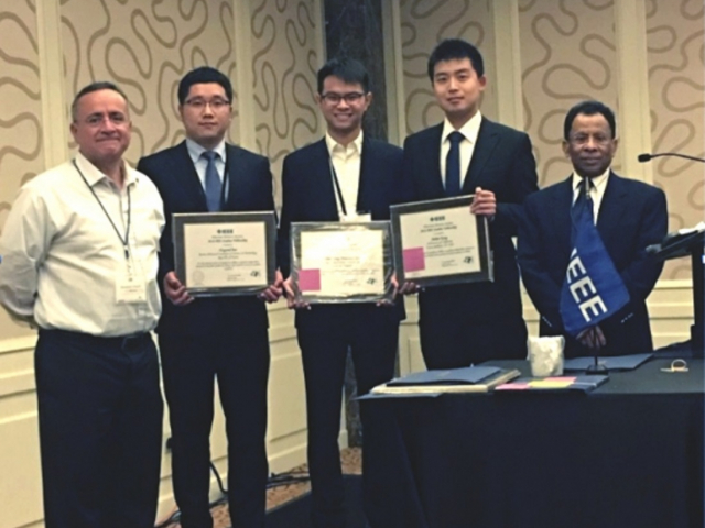 Jiahao receiving the EDS Fellowship